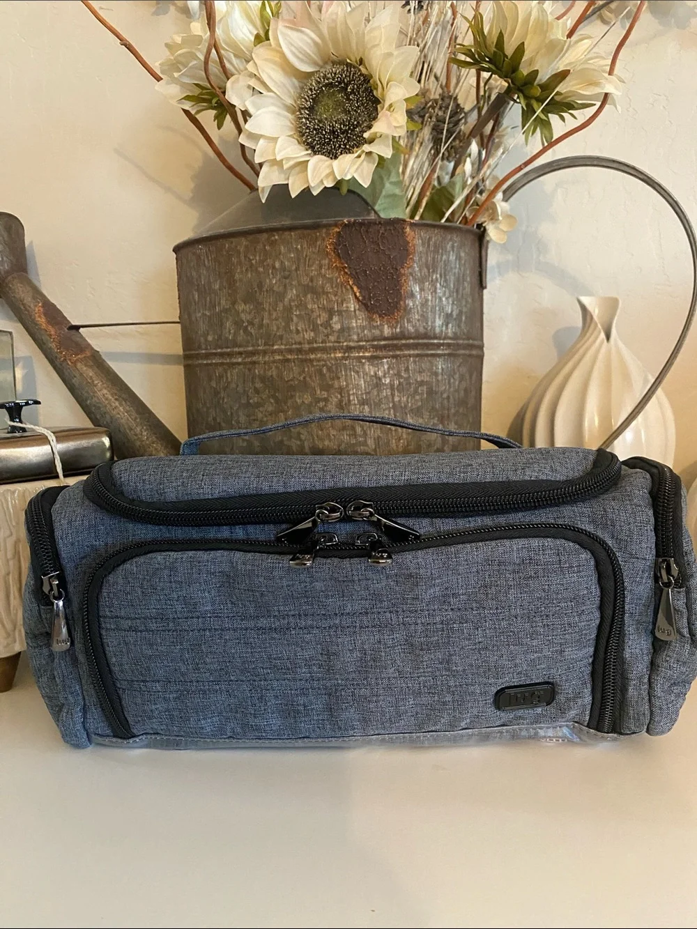BNWNT Lug Trolley Gray Quilted Organizer